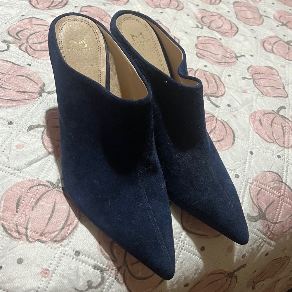 Navy Blue Suede Pointed-Toe Mules